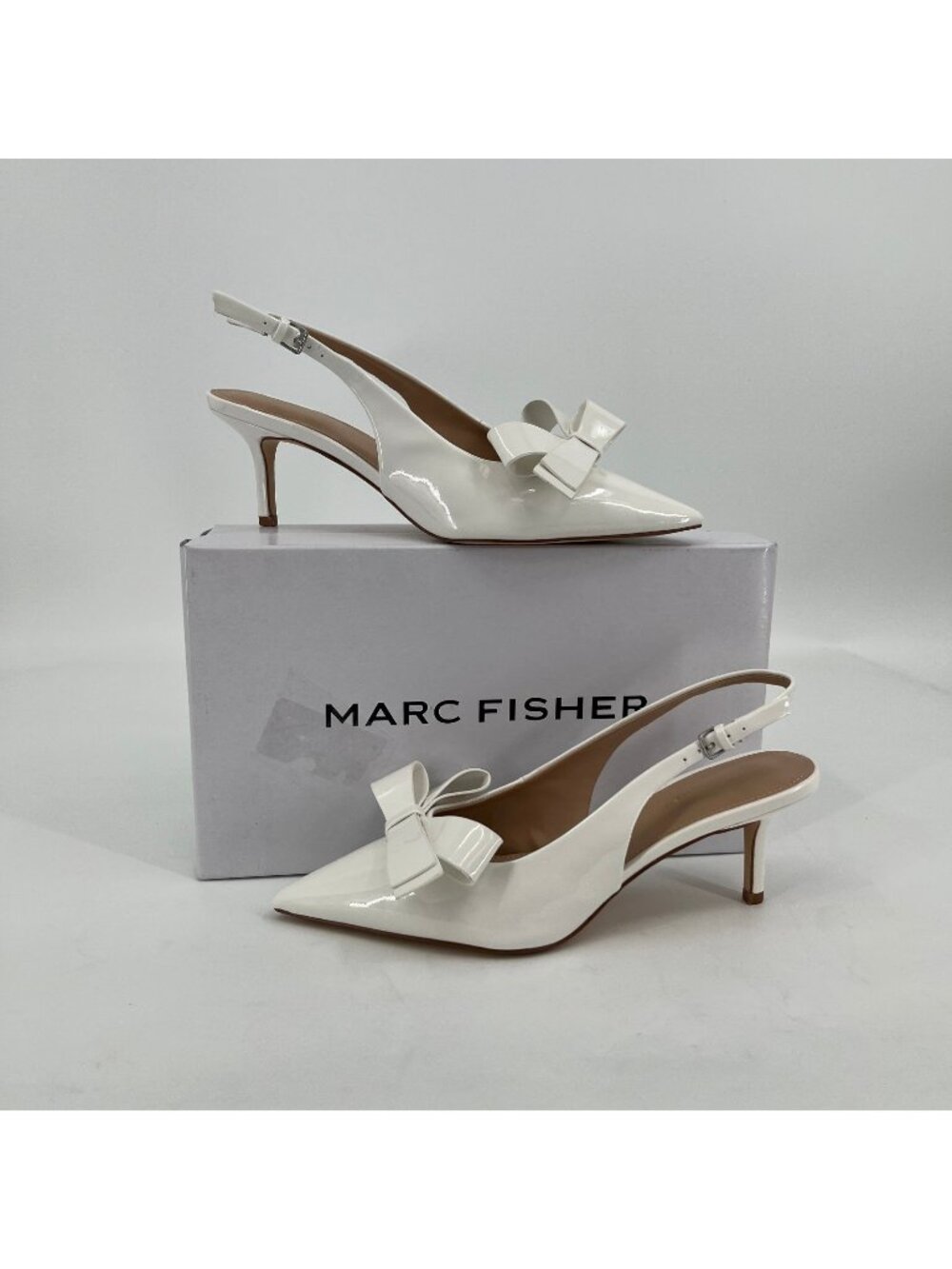 Marc Fisher Allon Slingback Pumps White Size 8.5M Faux Leather Bow Pointed Toe